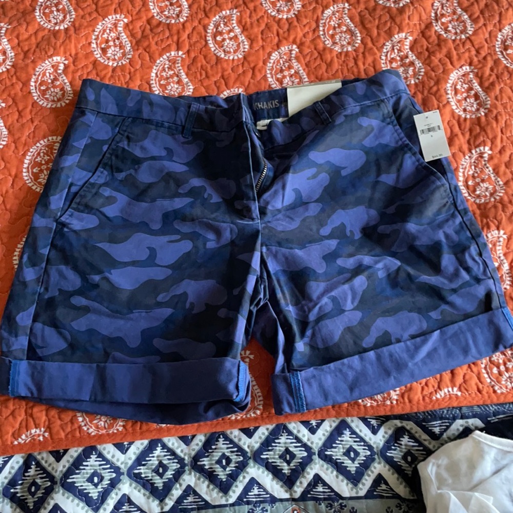 Khaki shorts